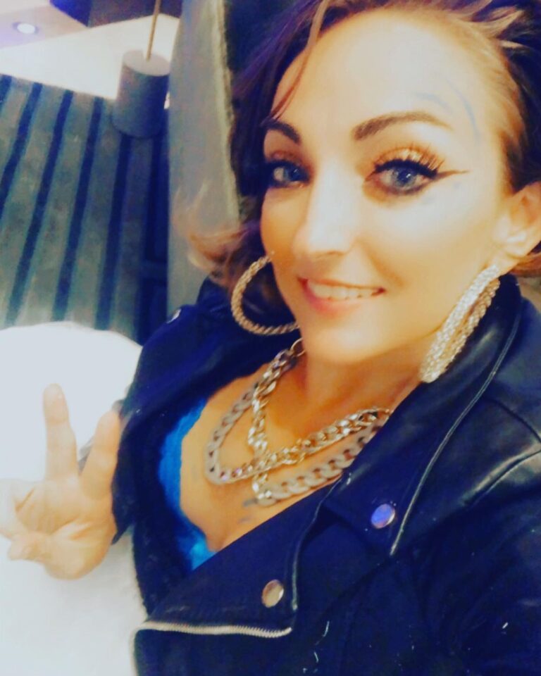 Artist at EPIC Hotel