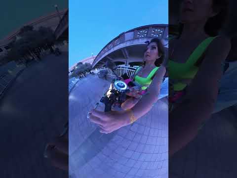 Taking on Tampa’s Festivities: A Day in the Life of a Disabled Woman! 🎭♿