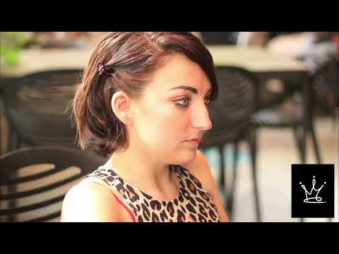 How I Cowork and Create in Medellín 💻 Uniquely Abled Artist Sharing Real-World Access Tips