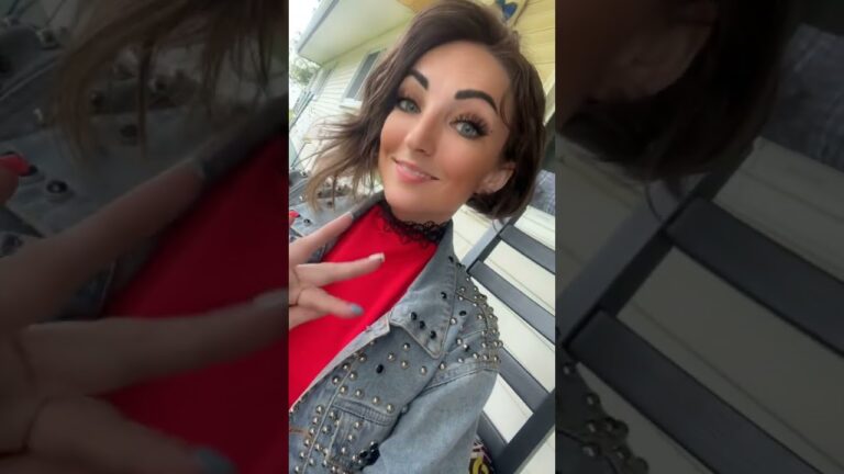 Fearless Footsteps on Crutches 🦸‍♀️ A Woman’s Story of Rolling Strong and Owning Her Life