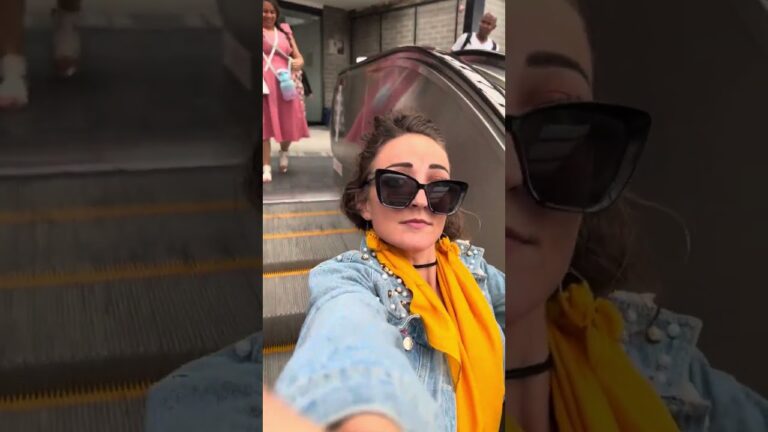 Crutches in the Comunas 🎨 Permanently Disabled Woman Faces Medellín’s Challenges #MobilityAwareness