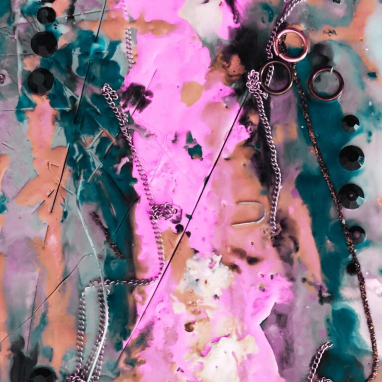 🖼️ 419. Unseen and Undeterred⠀ ⠀ I may be unseen by many, but I am undeterred. The world doesn’t always recognize my worth, but I know it, and that’s all that matters. Unseen and undeterred means I keep going, no matter what, because I believe in myself and the path I’m carving.⠀ ⠀ 555😇 is now available for art collecting on @MagicEden Powered by @apecoin #ApeChain 🦍⛓️ #blockchain⠀ ⠀ 🔗 https://magiceden.io/item-details/apechain/0x5748f4e5f305e178d6aef497112fd8ddbdeda113/418