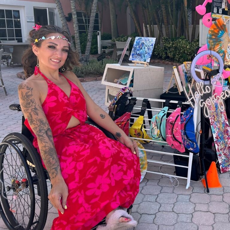 Every brushstroke is a story. I’m a fun, independent abstract artist focused on doing good things & building a fruitful life through creativity. 🎨 #selfieoftheday Come get inspired: 🔗 www.melissadivietri.com #ArtLife