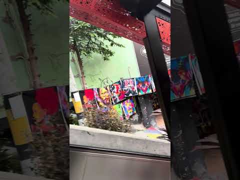 Walking Through Colombian Culture 🇨🇴 Brave Disabled Woman in the Heart of the Comunas #CrutchJourney