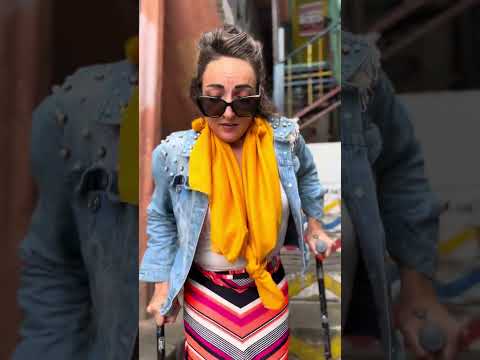 Disabled Woman Climbing Medellín’s Comunas 🚶‍♀️ Strength, Culture & Crutches #AccessibleTravel