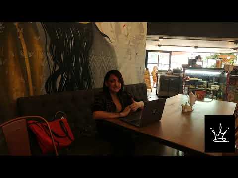 Empowered Artist Travels the World 🌍 Unstoppable and Uniquely Abled Through Every Country