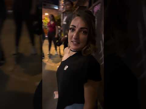 Walking Differently in the Comunas of Medellín—Watch My Journey 🔍 #AdaptiveTravel