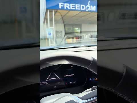 How I Test Drive Vehicles With Forearm Crutches and a Chair 🧰 #UniqueMobility