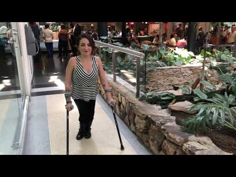 Wow! Crutch Walk Through Medellín Mall With Grace and Grit 🚶‍♀️ #AdaptiveJourney