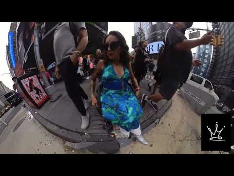 Uniquely Abled Woman Enjoys NYC Through Day In The Life