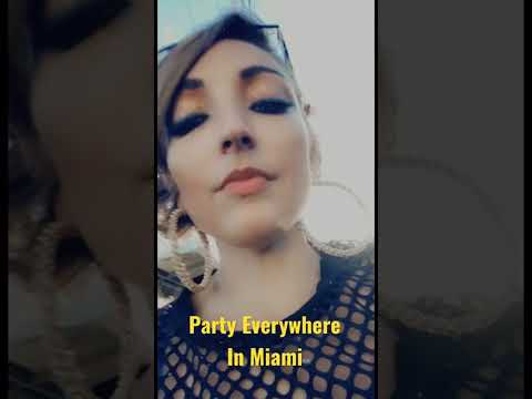 POV: Despite the obstacles of the terrible sidewalks, Miami is lit 🔥