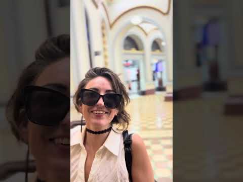 Exploring Medellín on Crutches: Surprising Finds in a Vibrant City! 🏙️ #MobilityLife