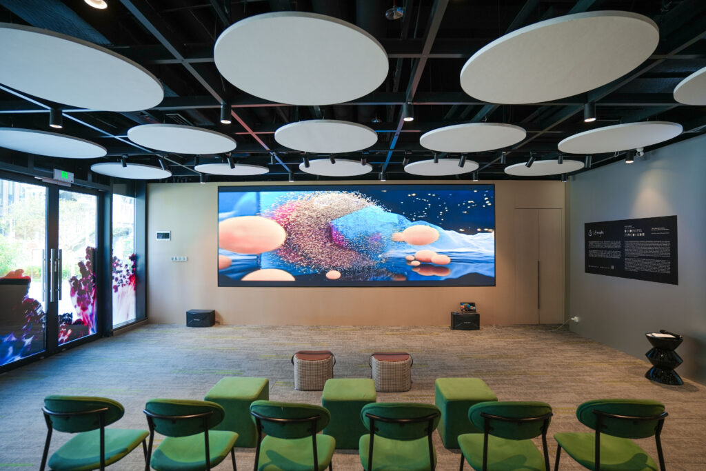  Borderless Envision Exhibition 