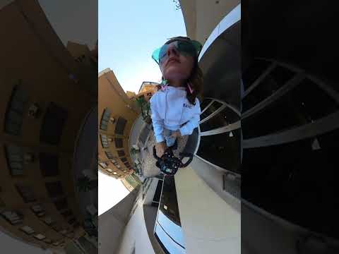 Differently Abled & Rolling in Lisbon 🛵 Travel Diaries From a Scooter With Soul #ScooterQueen