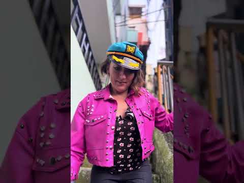 You Won’t Believe She Climbed Comuna 13 Without A Wheelchair On Forearm Crutches 😱 #comuna13