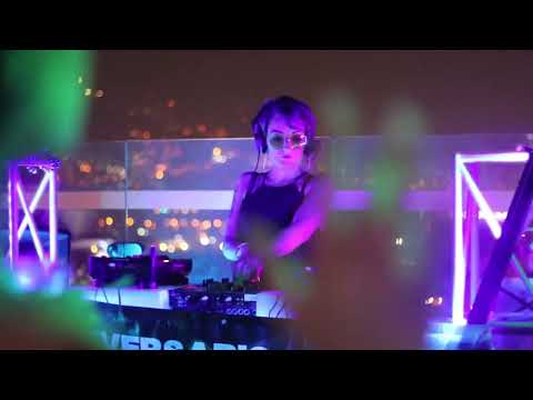 DJ Inspires Medellín with Epic Rooftop Beats and Stunning Views #DJ #Medellin #RooftopVibes