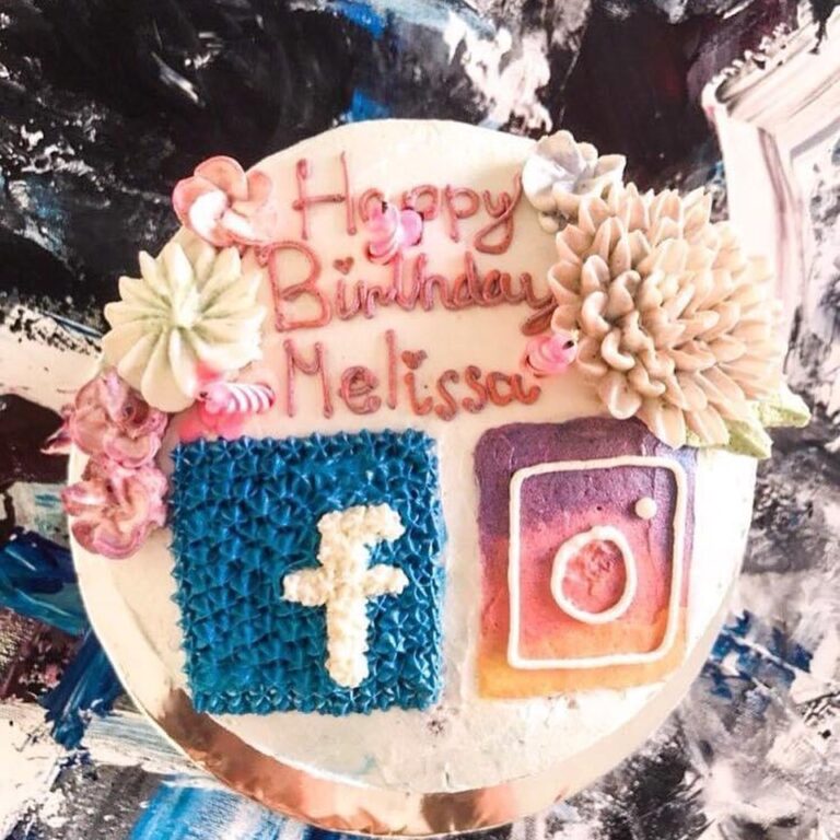 🎂 Born on Día de los Muertos 🌸 My birthday falls on the Day of the Dead — a celebration of memory, color, and faith. I don’t see death as an ending but as an echo that reminds us to live fully. #DayOfTheDead