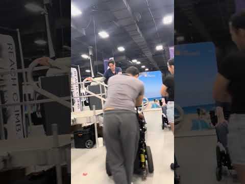 The Crowd’s Reaction To My Wheelchair Art Was Unreal 🎨 #DisabilityStrong