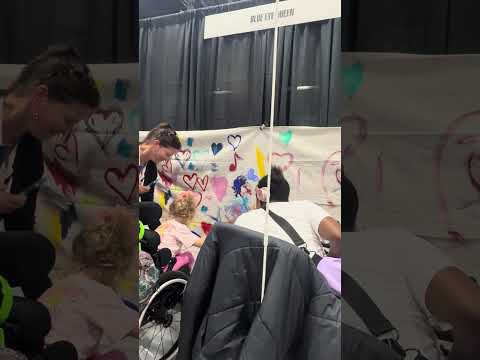 Inspiring The Next Generation With Live Art At Abilities Expo 👩‍🎨 #DifferentlyAbled