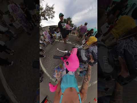 Discover Free Art & Books on Central Avenue This Halloween 📚 #StPetersburg #HalloweenFun