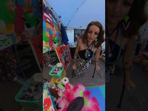 Inspiring Differently Abled Artist Shines at Mezzo Market 🎨 #StPetersburg