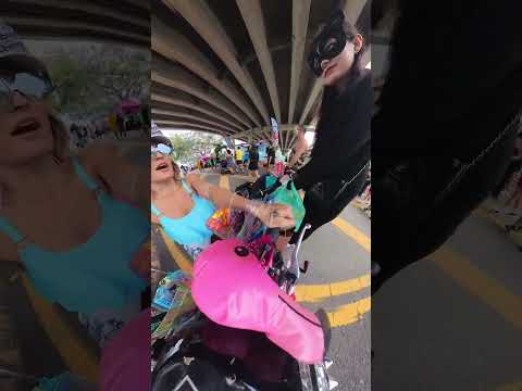 Spooky Art & Community Fun at Central Ave Halloween 🎃🌆 #StPetersburg